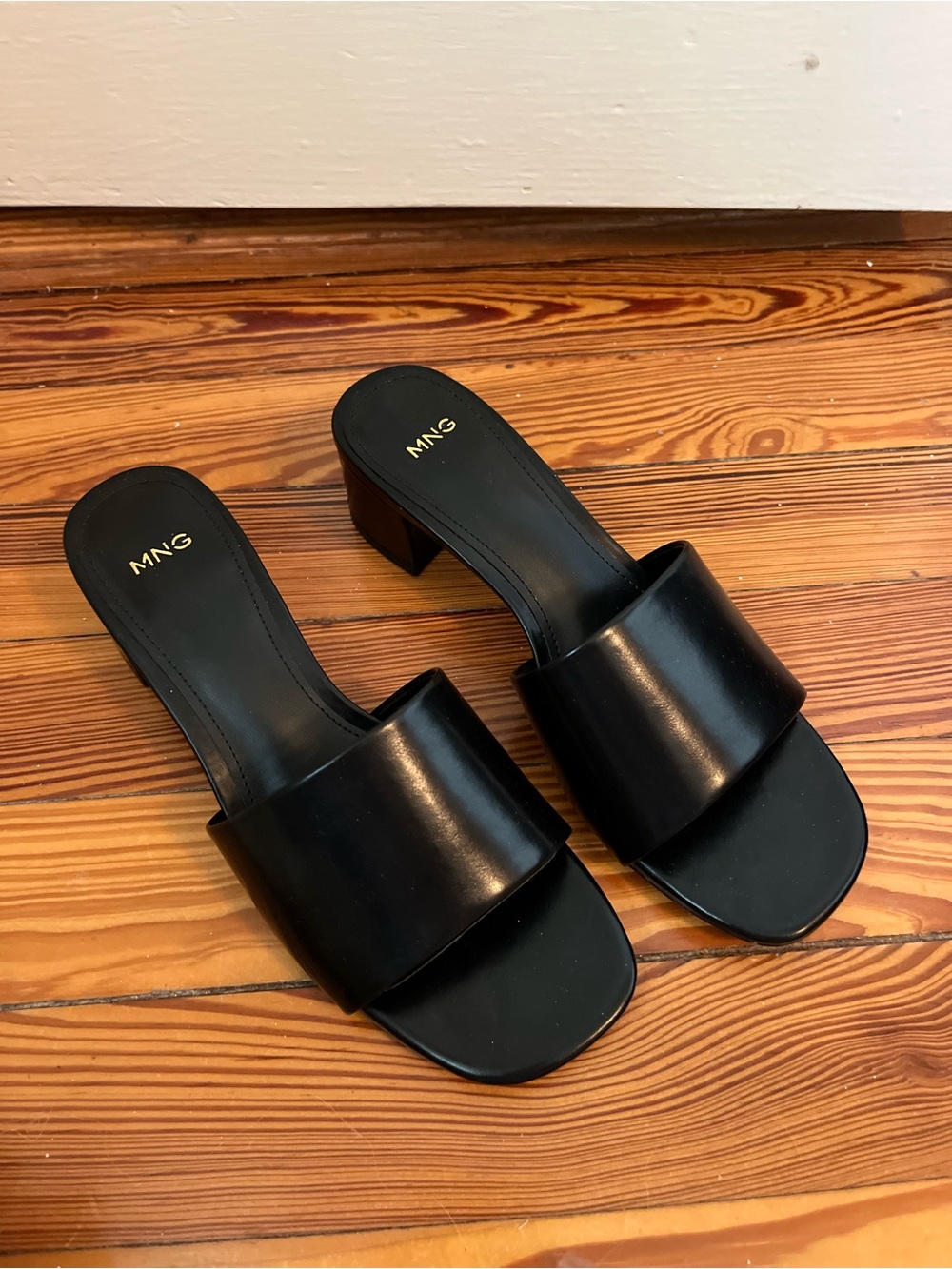 Mango Black Wide-Strap Leather Slide Heels